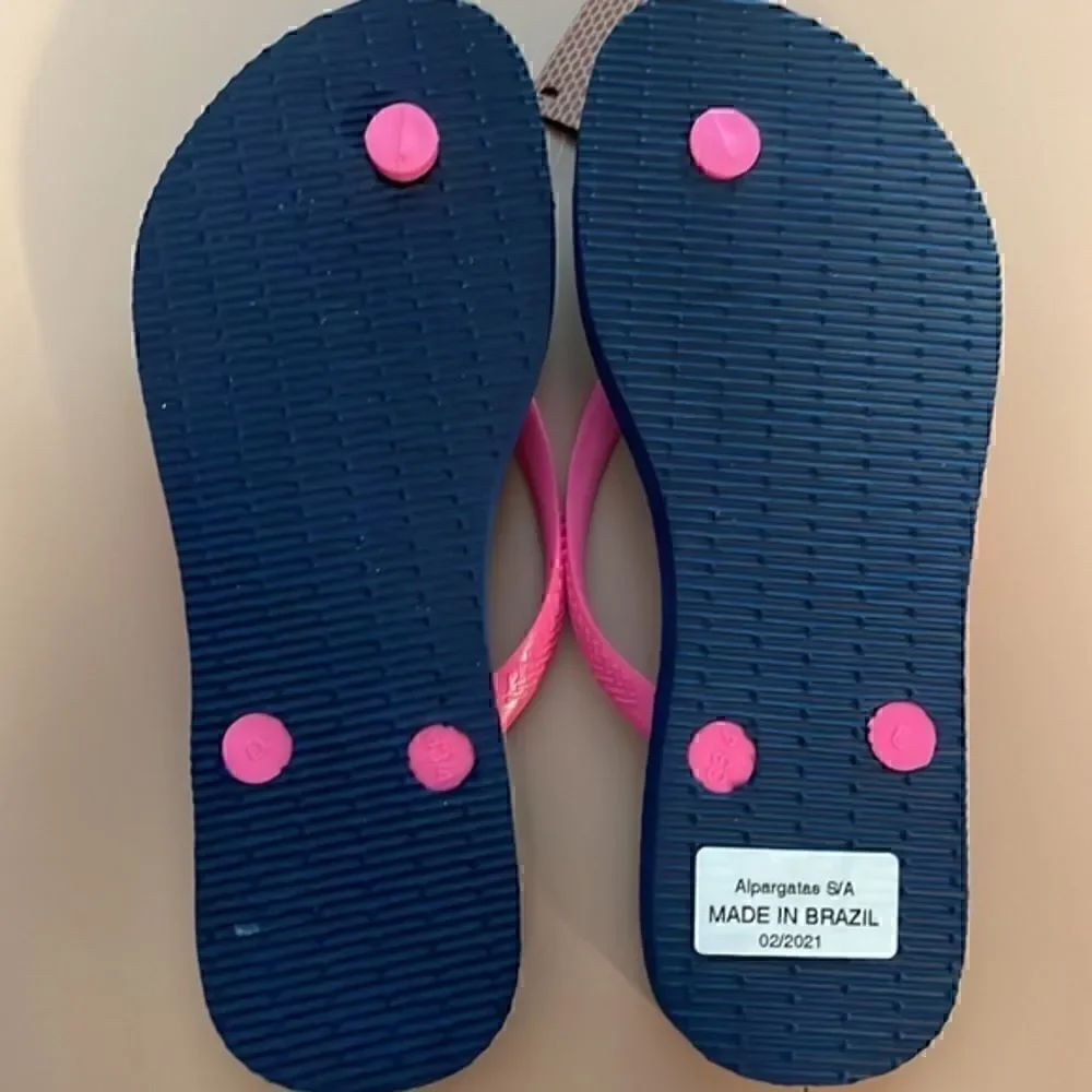Havaianas girls Sandals/flip flops. Blue/pink. Size UK 33. US size 2. NWT